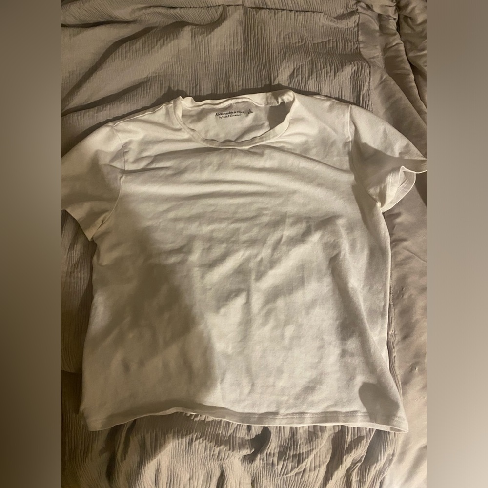 White Abercrombie and Fitch size large baby tee